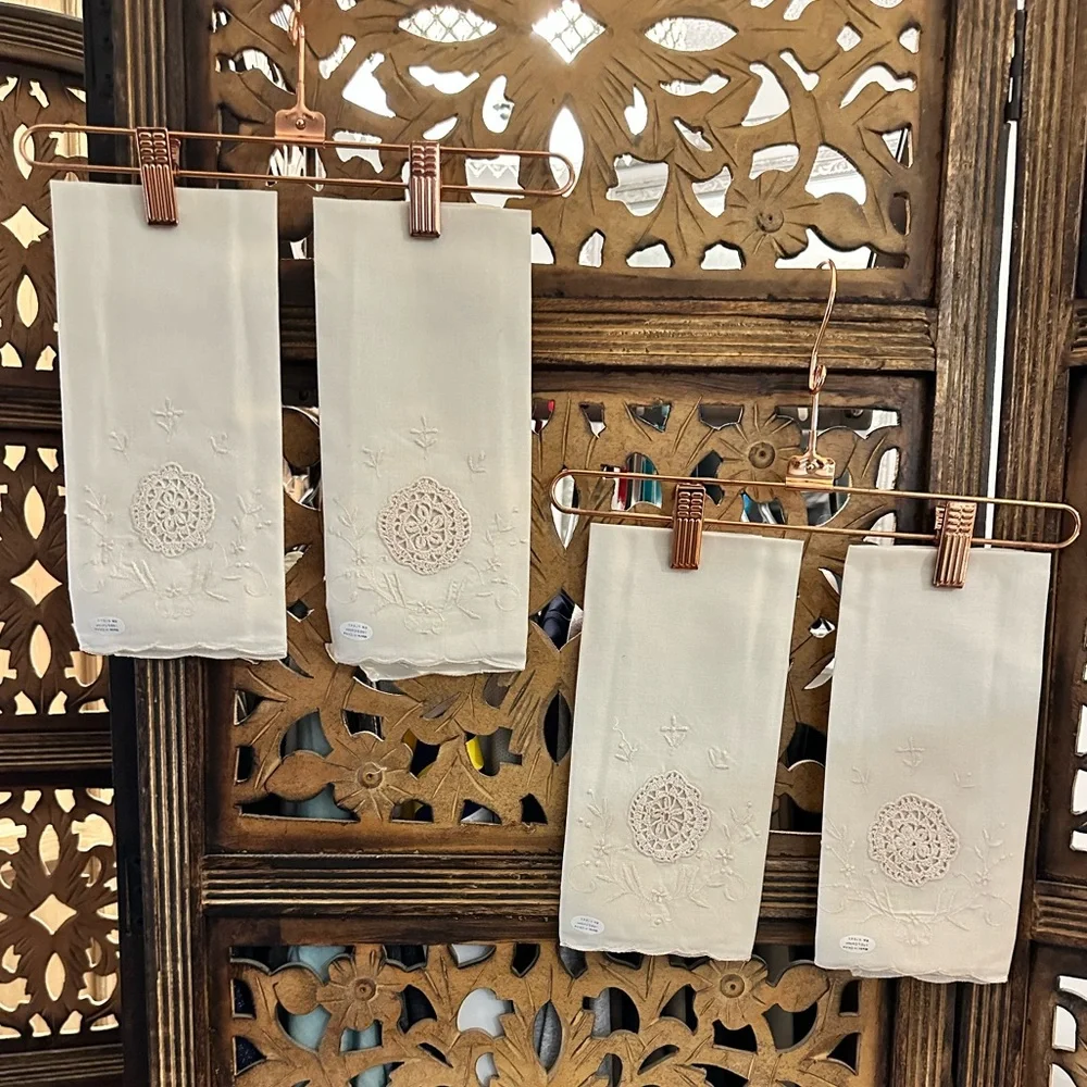 C&F Enterprises Set of 4 100% Cotton Cream Embroidered Crocheted Guest Towels.